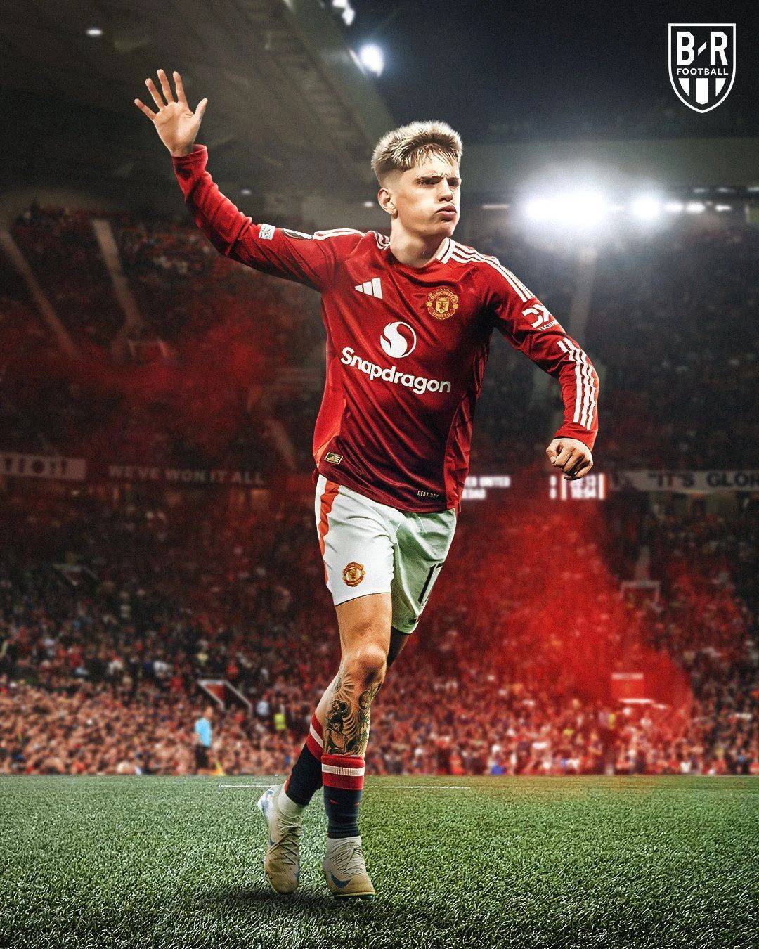 曝曼联卖加纳乔降价到5000万！球迷嫌弃悍将留队，阿莫林青睐原因揭晓