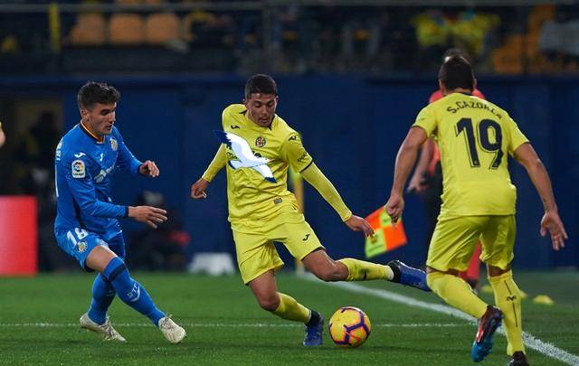 西甲第32轮焦点大战：西班牙人vs赫塔菲，双方实力差距不大，首发出炉