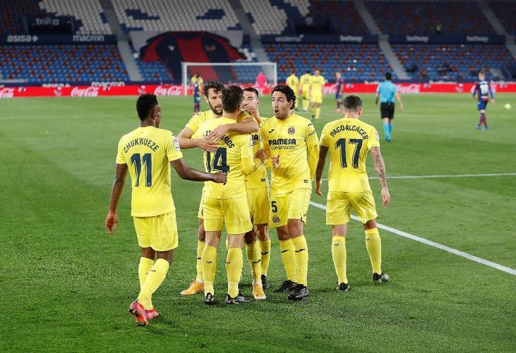 西甲焦点战：比利亚雷亚尔主场冲欧冠，奥萨苏纳客场搅局